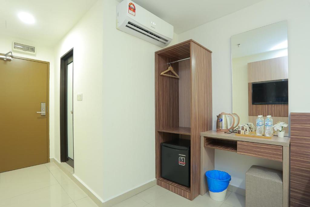 لابی و فضای عمومی Bitz Bintang Hotel - تصویر ۵