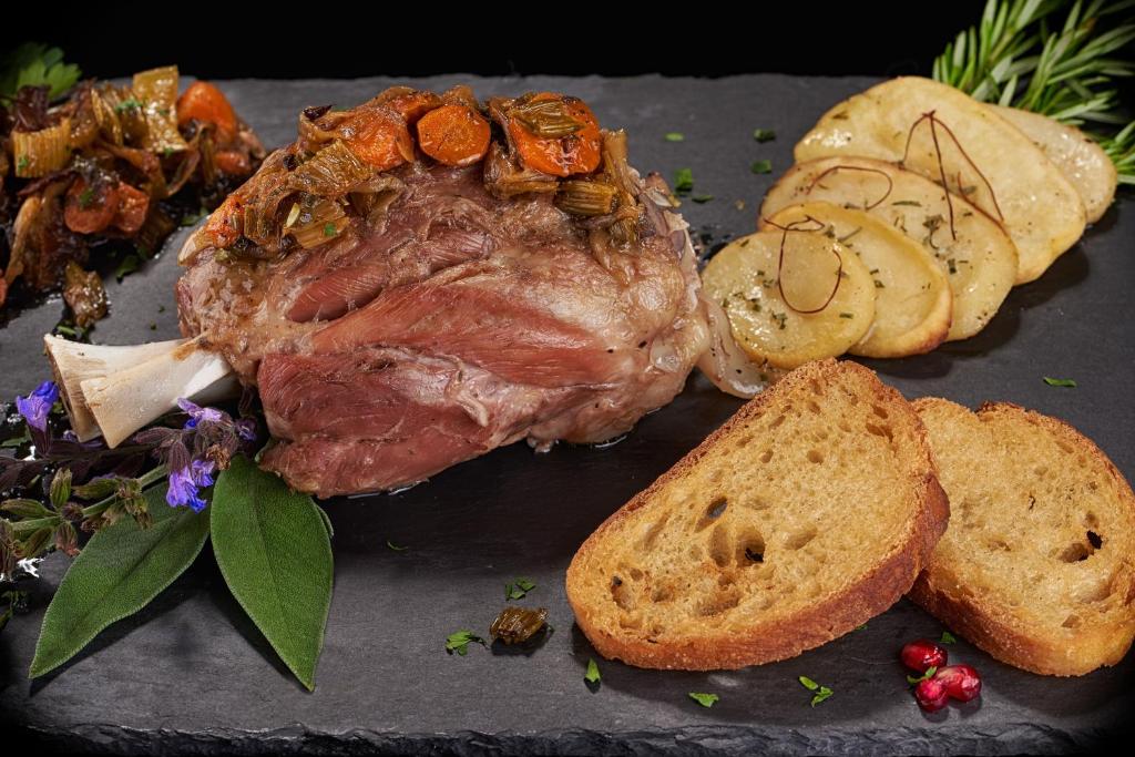 Cibo presso l'hotel o nelle vicinanze