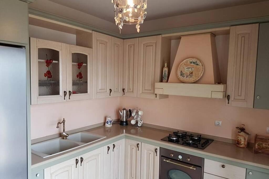 Kuchyňa alebo kuchynka v ubytovaní NIKIS SEASIDE HOUSE