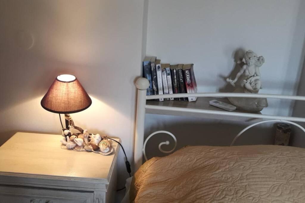Posteľ alebo postele v izbe v ubytovaní NIKIS SEASIDE HOUSE