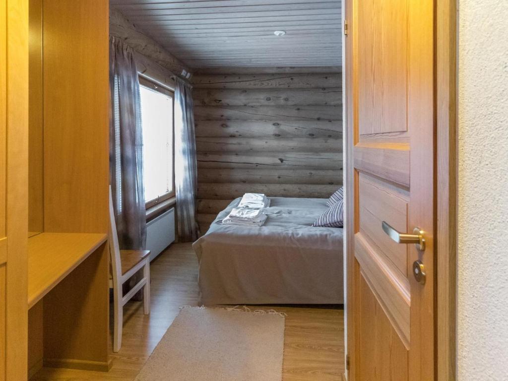 Кровать или кровати в номере Holiday Home Utsu 1 by Interhome