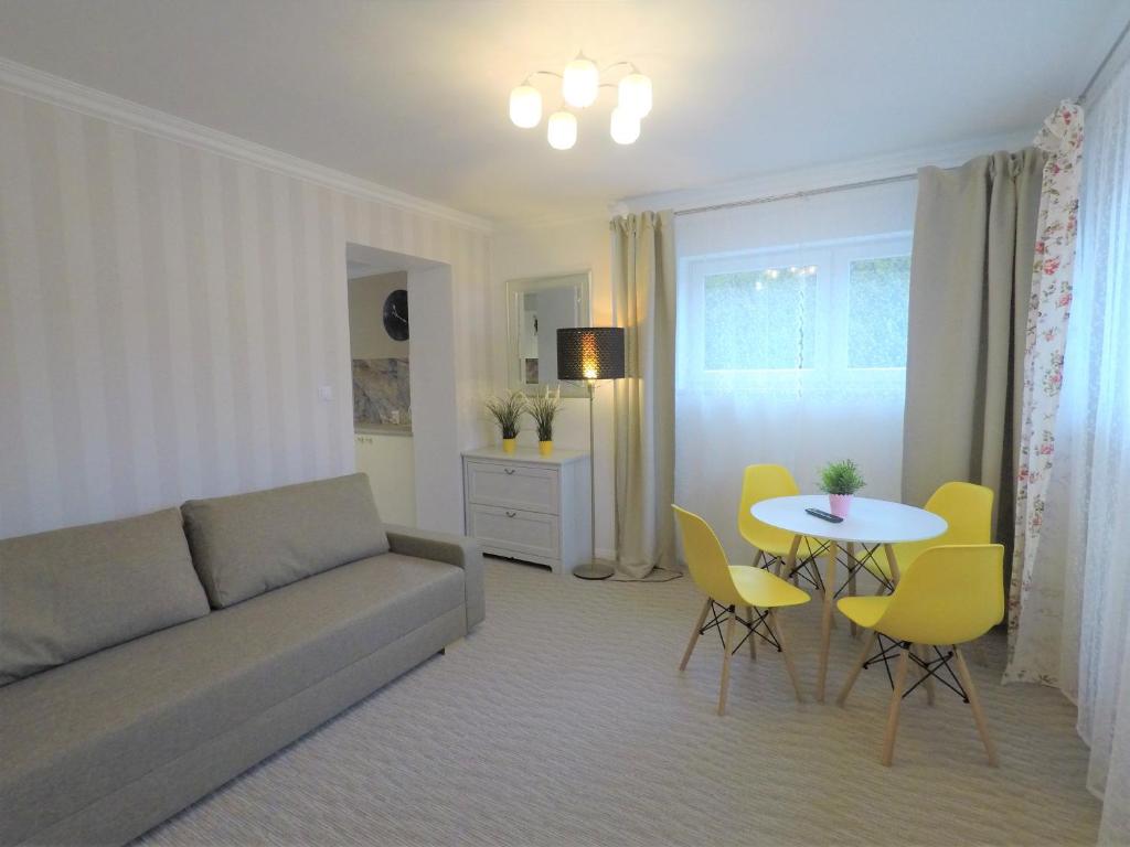 Posedenie v ubytovaní Apartamenty Dobranoc - Wawer 2