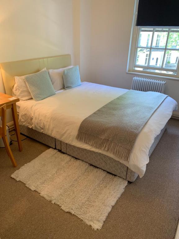 Room in Chelsea/3mins distance from South Kensington station