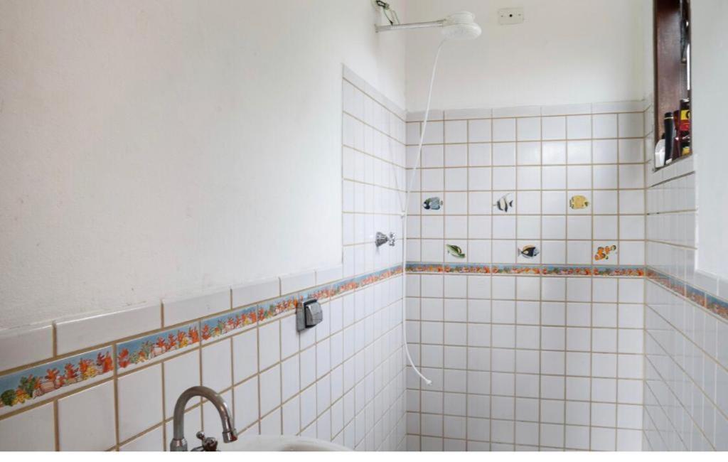  Casa com piscina em boraceia a 400 metros da praia