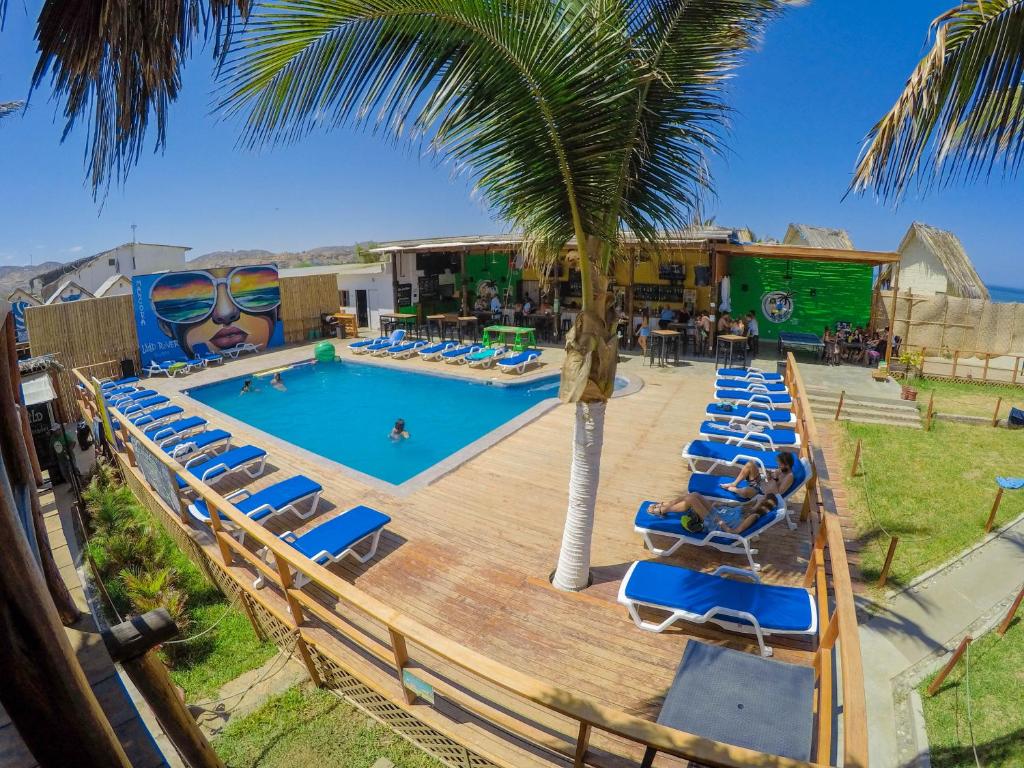 Bassein majutusasutuses Wild Rover Beach Mancora või selle lähedal