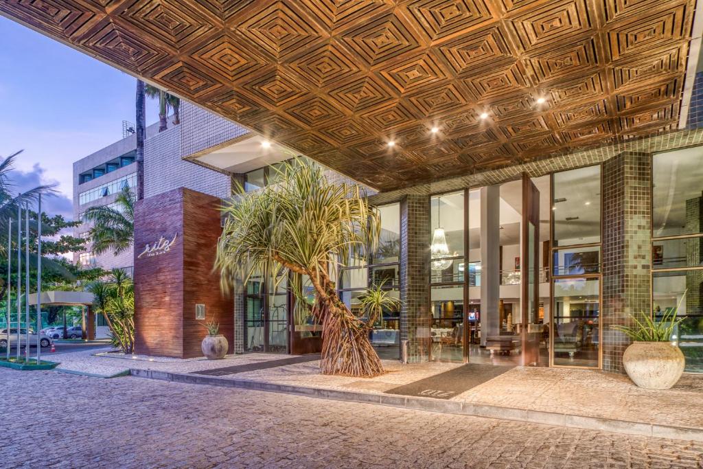  Ritz Lagoa da Anta Hotel & SPA