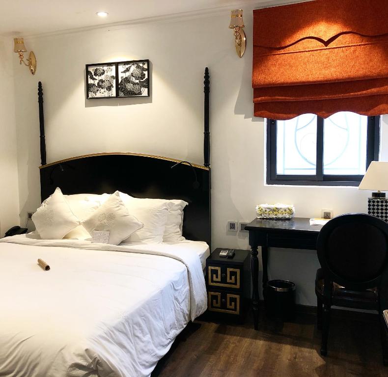 Hanoi Center Silk Premium Hotel & Spa & Travel - 1