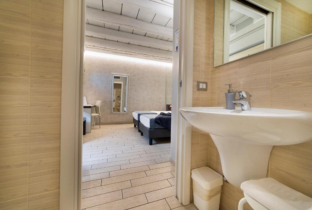 Hotel Fontana Verona - Resim 40