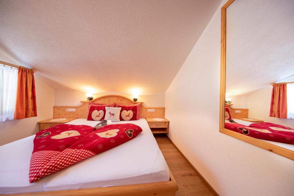 Postel nebo postele na pokoji v ubytování Ferienwohnungen Behamhof