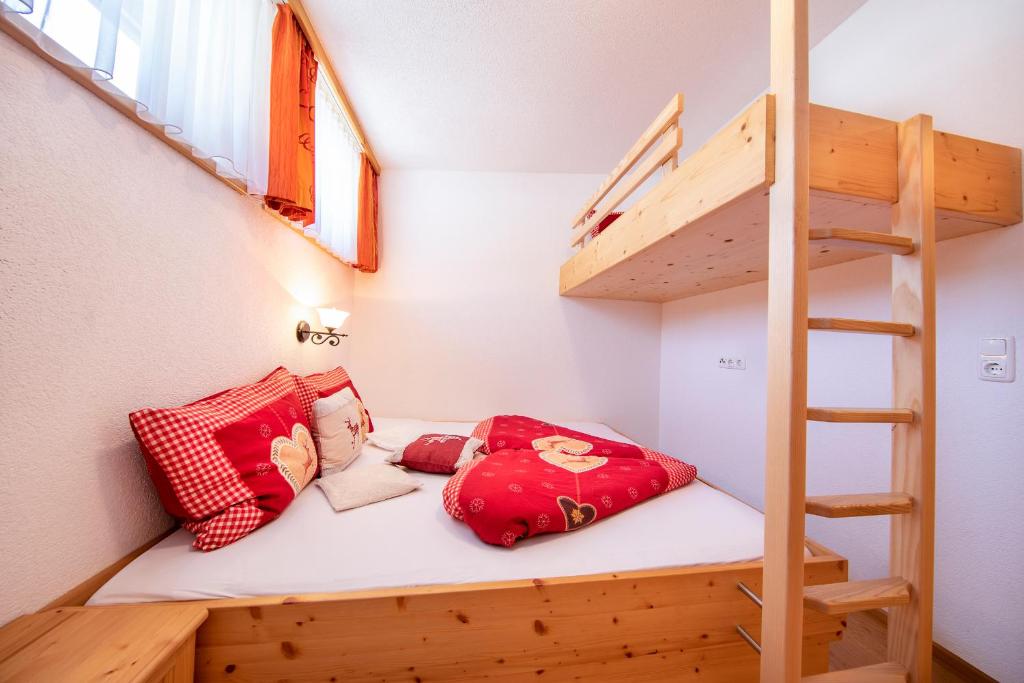 Postel nebo postele na pokoji v ubytování Ferienwohnungen Behamhof