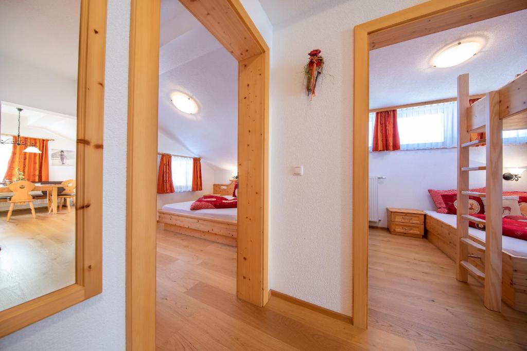 Postel nebo postele na pokoji v ubytování Ferienwohnungen Behamhof
