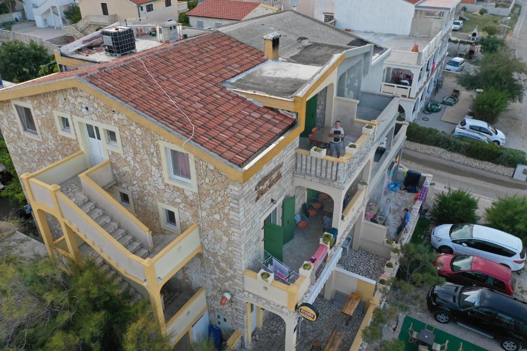 Budynek, w którym mieści się apartament