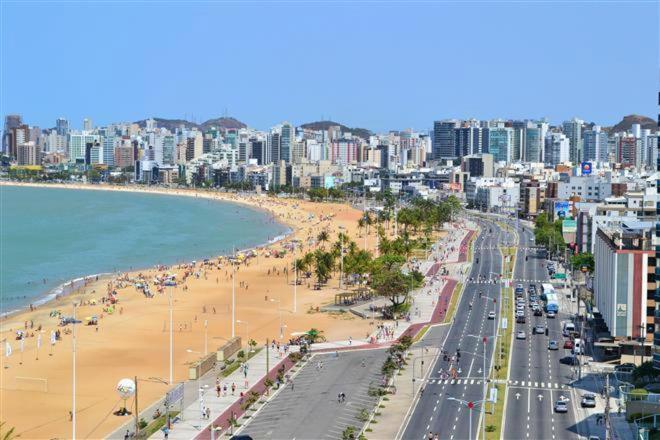  Quarto Domiciliar Praia e Clube VIP