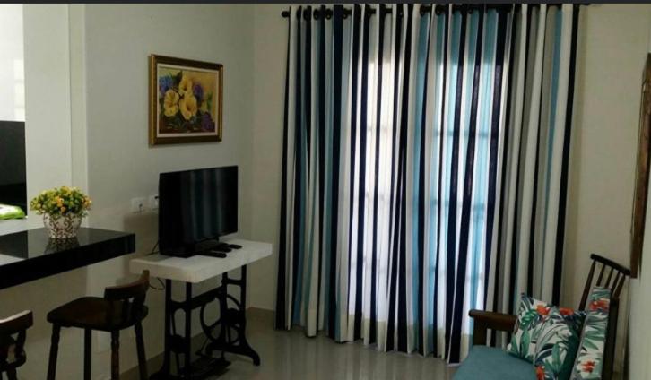  Apartamento Maranduba