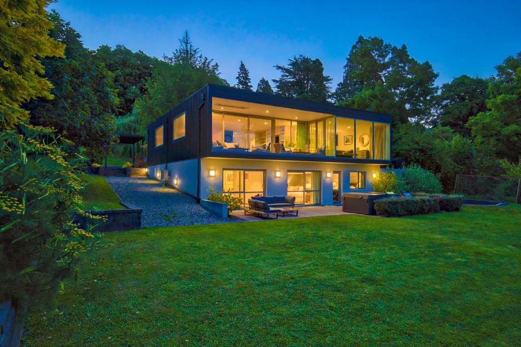 Zahrada ubytování Waters Edge by Sotheby's Luxury Rental Homes
