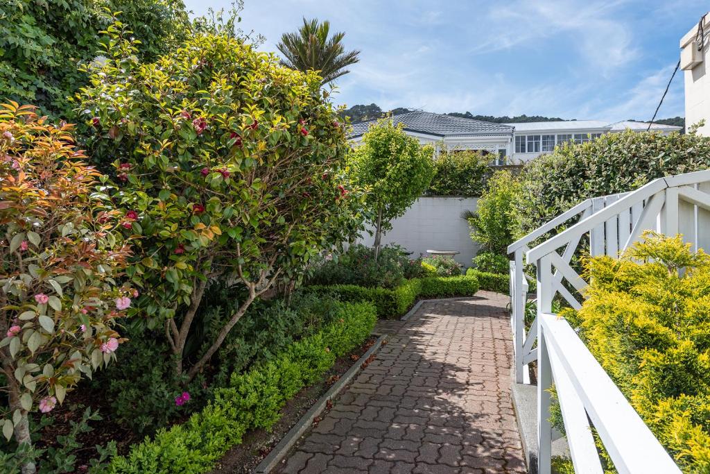 Apollo Lodge - Free Parking - Resim 5