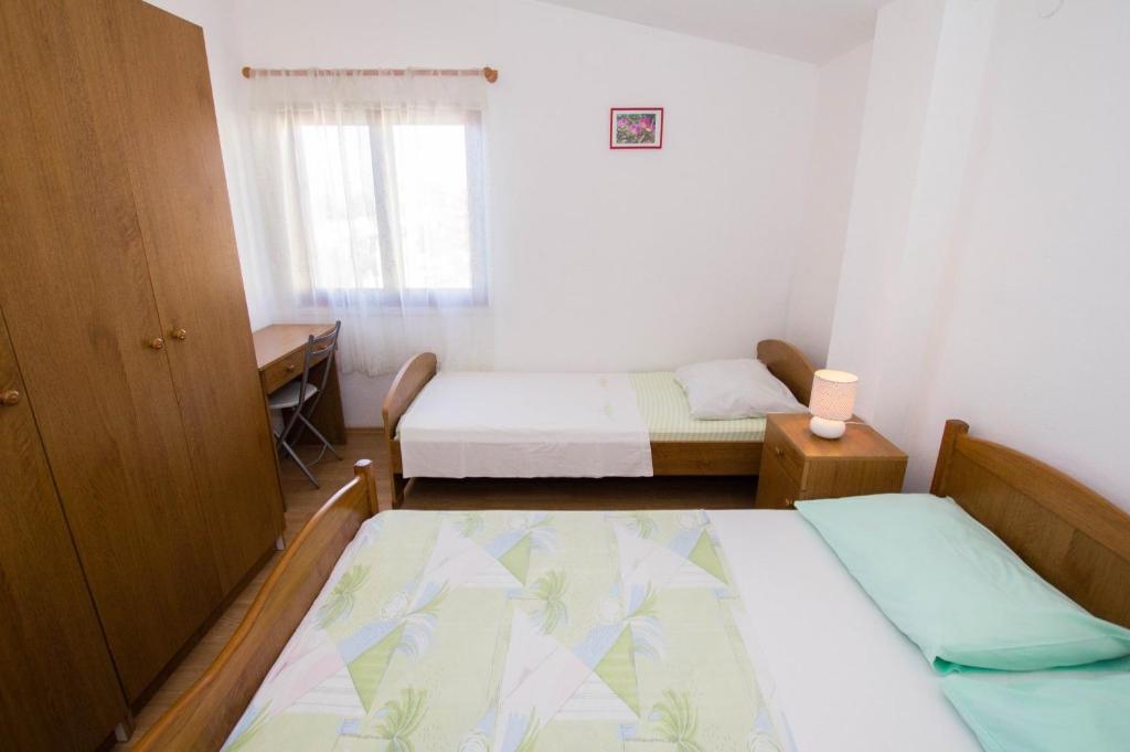 Fotografia z galérie ubytovania Apartments David - 20m from the beach with parking v Trogiri