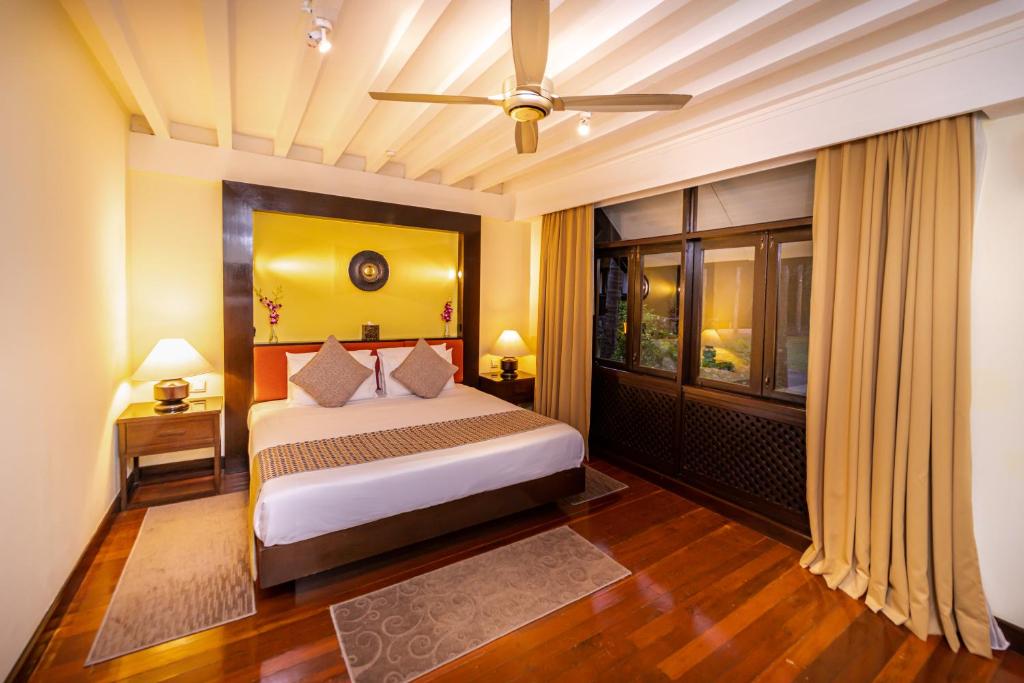 Postel nebo postele na pokoji v ubytování Rebak Island Resort & Marina, Langkawi 大自然 野生动物与美食爱好者的天堂