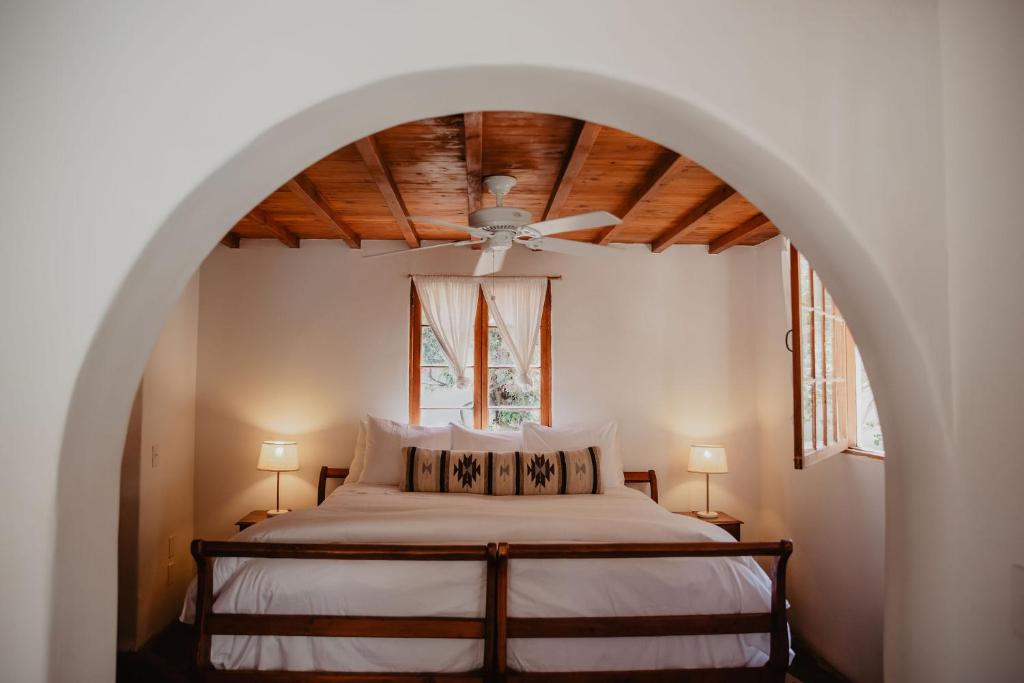 Korakia Pensione - King Suite - Bungalow égéen