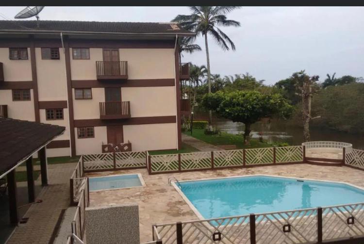  Apartamento Maranduba