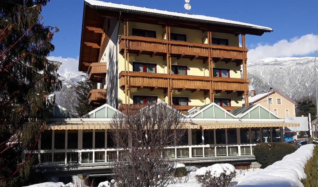 Budova, kde se hotel nachází