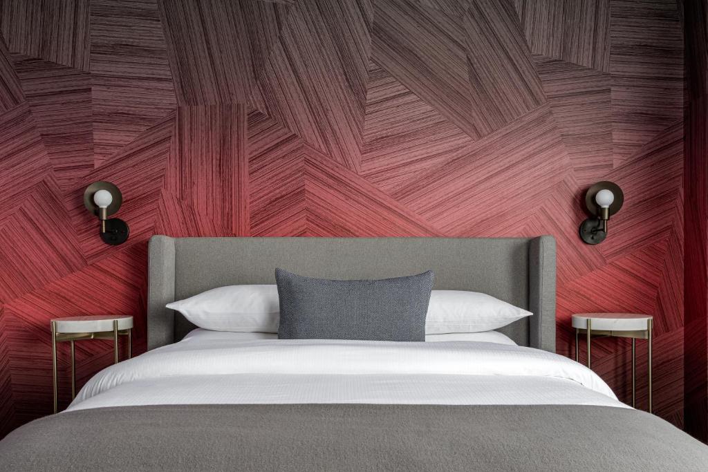 Liz by Black Swan - DC Executive Flat - Studio
