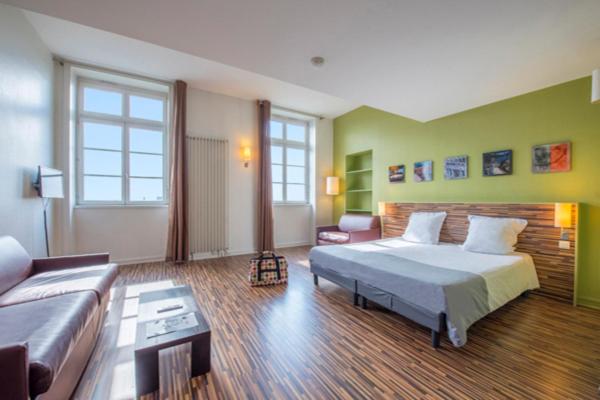 Résidence Villemanzy - One-Bedroom Apartment