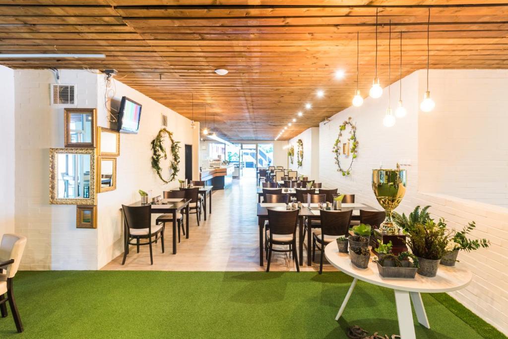 Restaurace v ubytování B&B Chuchle Arena Praha