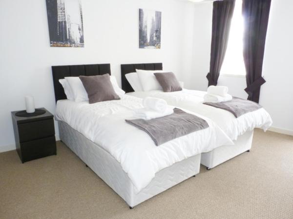 8 Cathedral Street 2