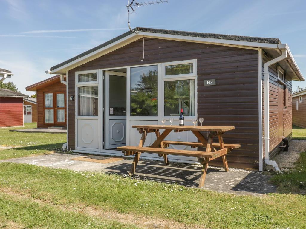 Gallery image of Chalet H7 in St Merryn