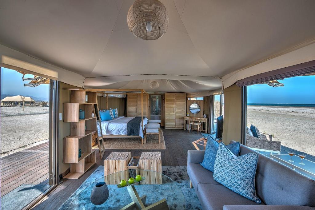 Příroda nedaleko luxury tent