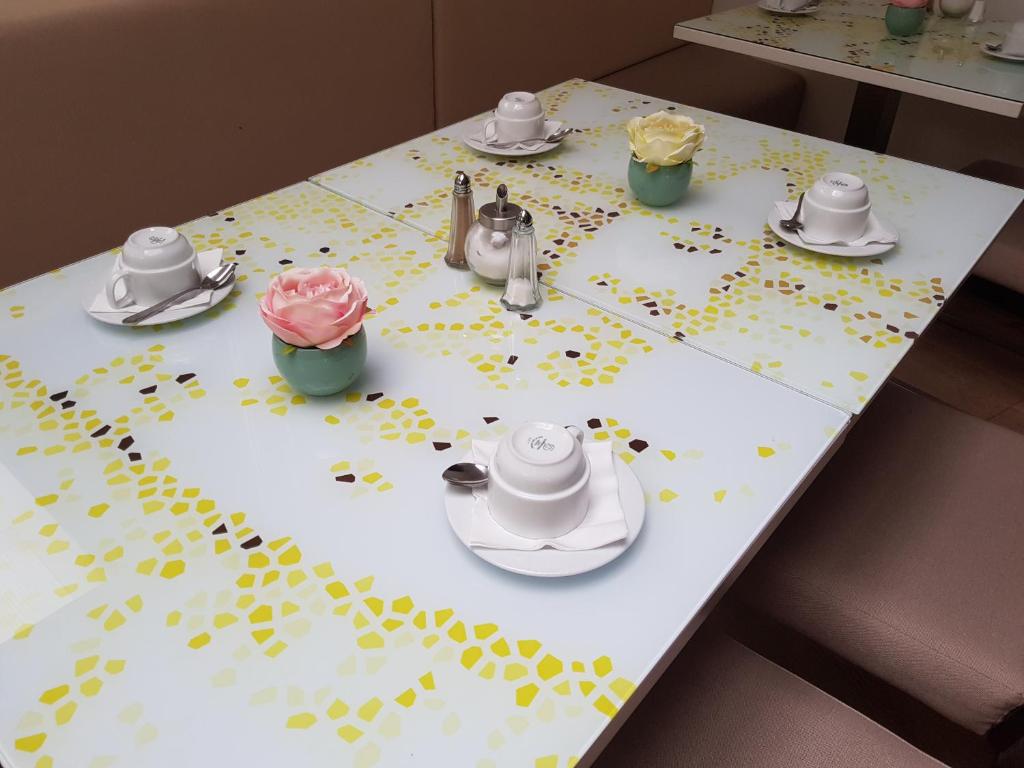 Pure White - Resim 11