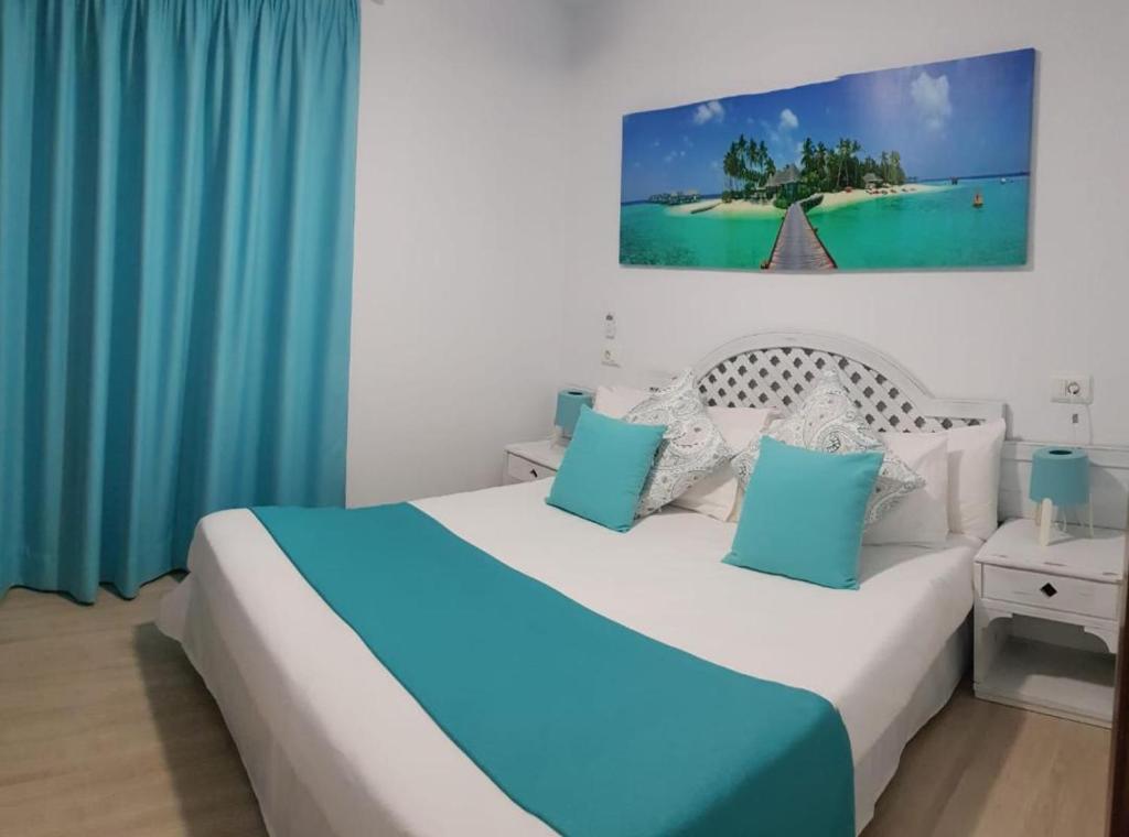 Apartamentos Costa Menorca, Calan Bosch – Precios ...