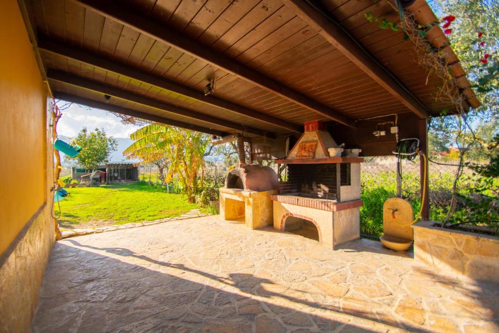 Zahrada ubytování Loukas Farm House