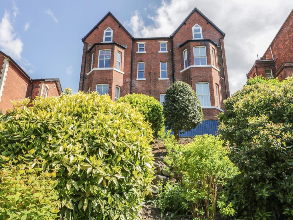 Carisbrooke, Scarborough (updated prices 2024)