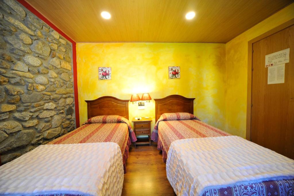 Hostal Vall DAneu by Arcas & Sambola, Esterri dÀneu ...