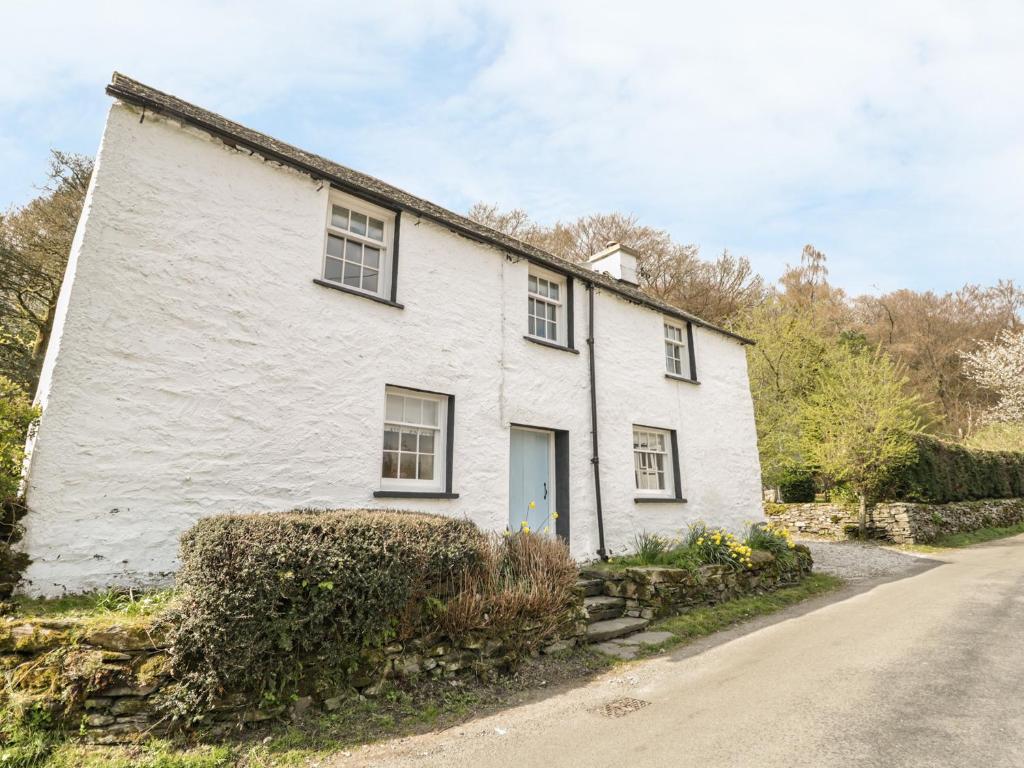 Town End Farmhouse - Housity