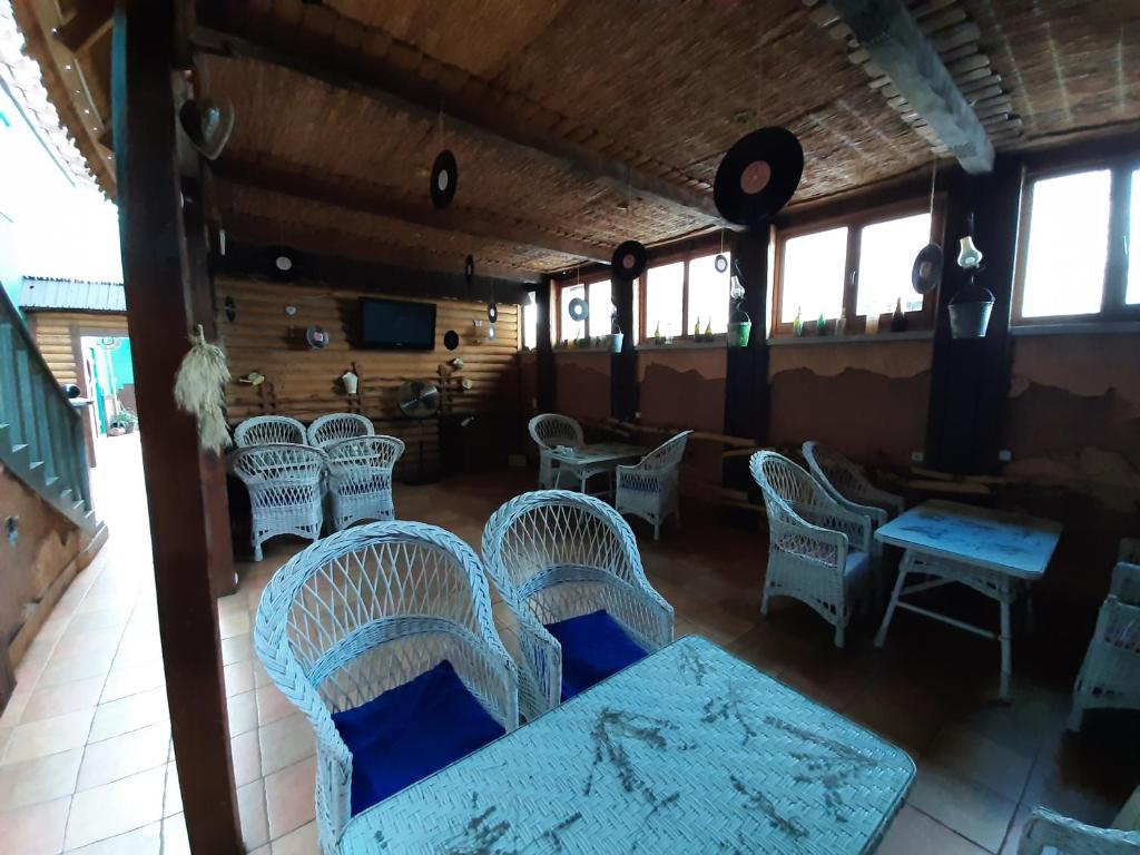 Restaurace v ubytování Лагуна