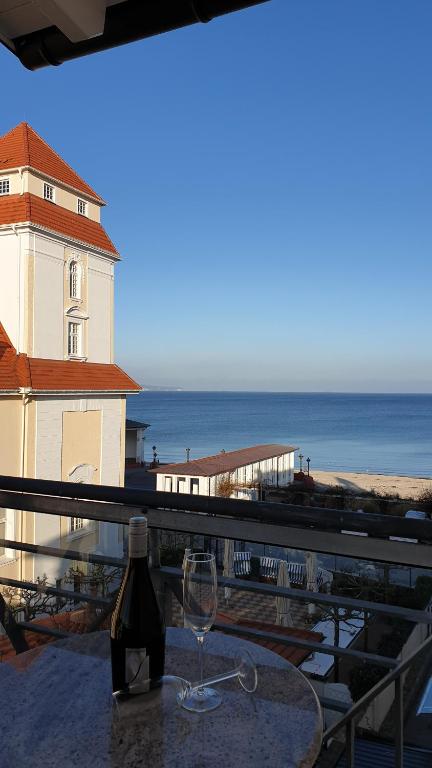 Nespecifikovaný výhled na moře nebo výhled na moře při pohledu z hotelu