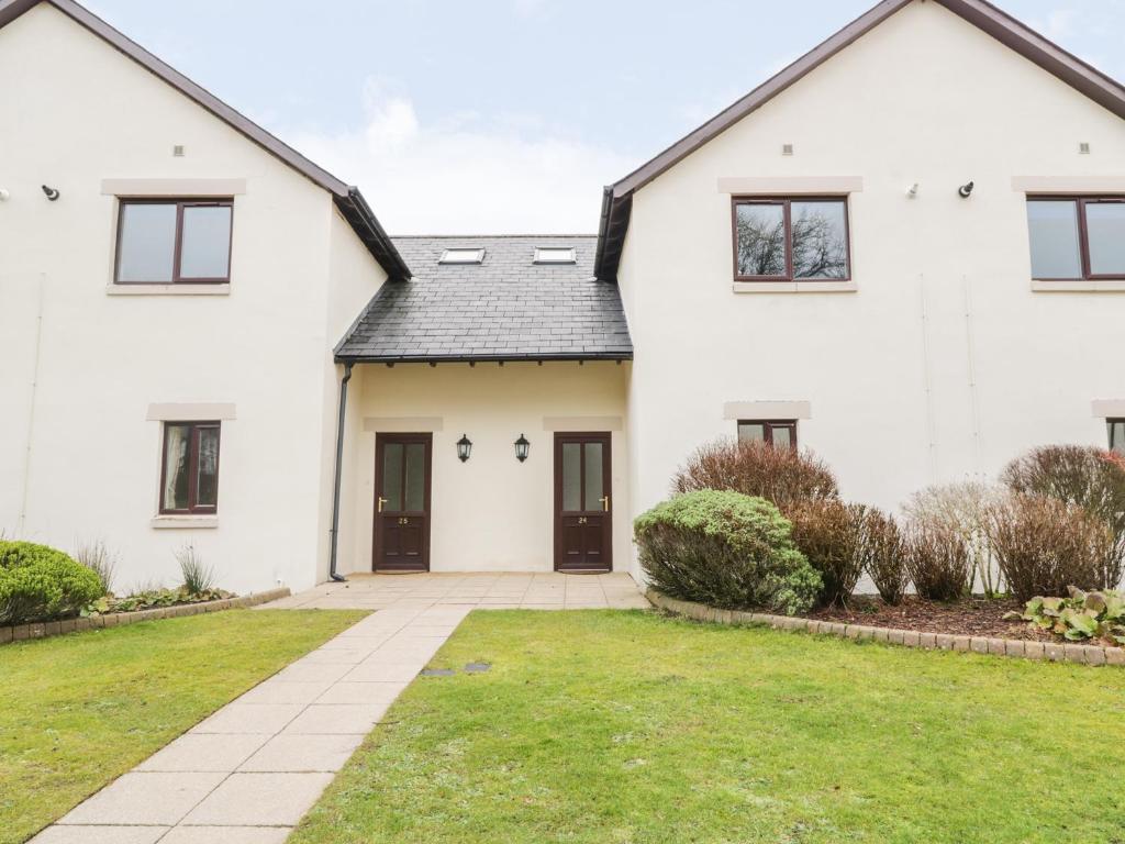 Whitbarrow Holiday Village 24