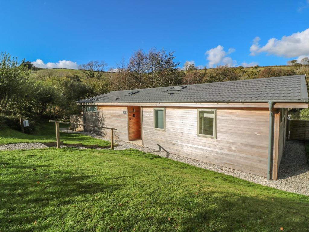 2 Miller's Island, Looe (updated prices 2024)