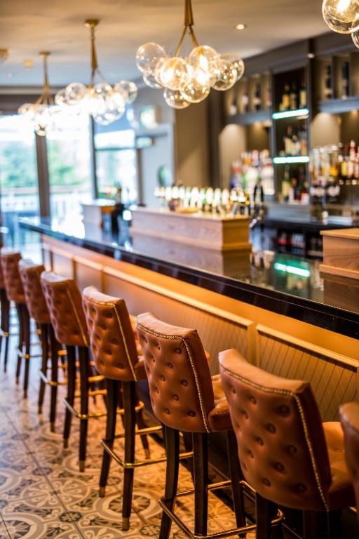 Lounge nebo bar v ubytování The Sandymount Hotel