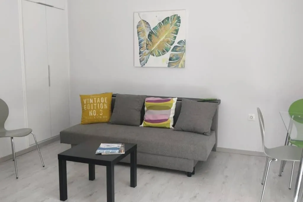 Ilisos garden apartment, Athens, Greece