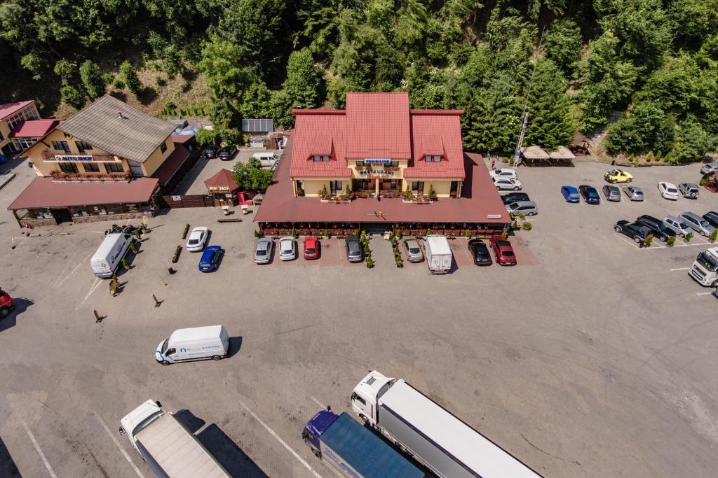 Letecký snímek ubytování Pensiune Restaurant ROUTE60