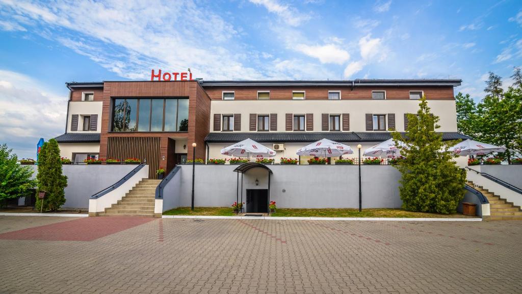 Hotel & Restauracja Słowianin