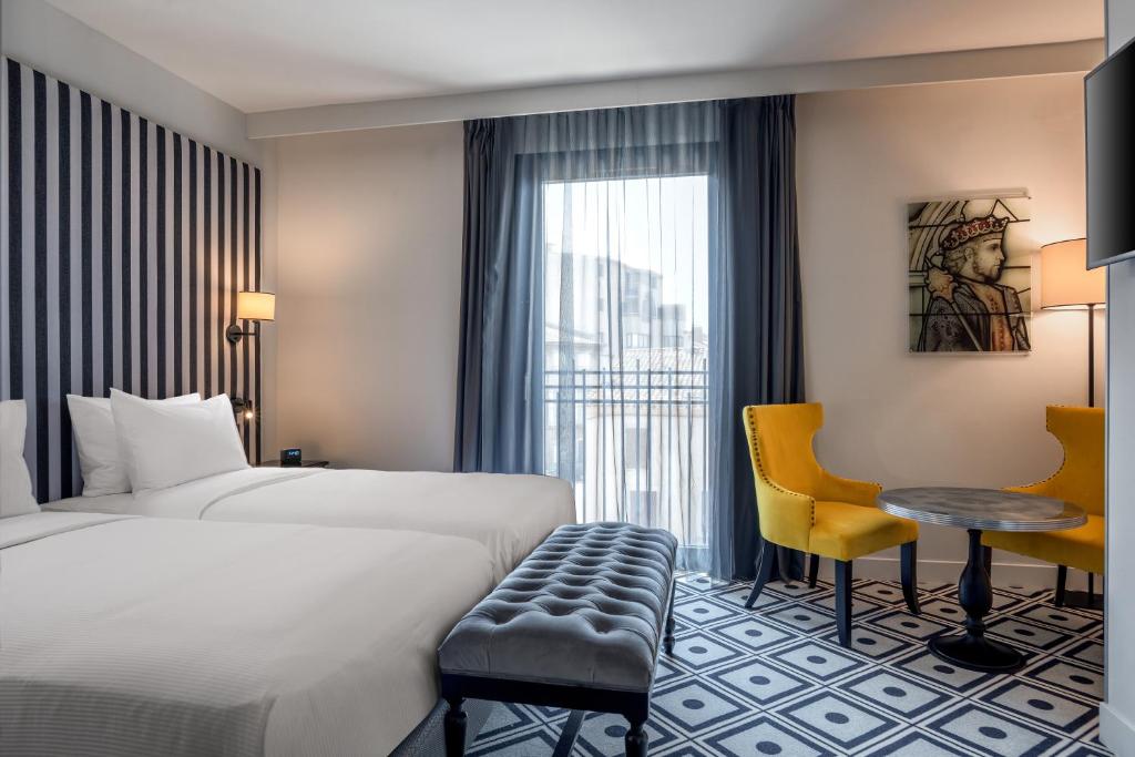 Hotel du Roi & Spa by SOWELL COLLECTION - Standard Family Room