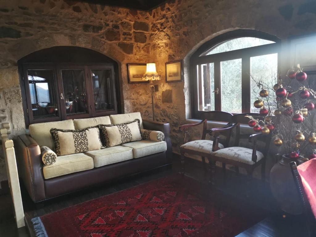 Posezení v ubytování Levantes Mansion