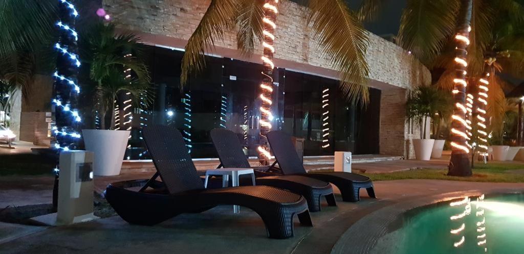 Villa para 6 px con alberca, cancha de tenis wifi