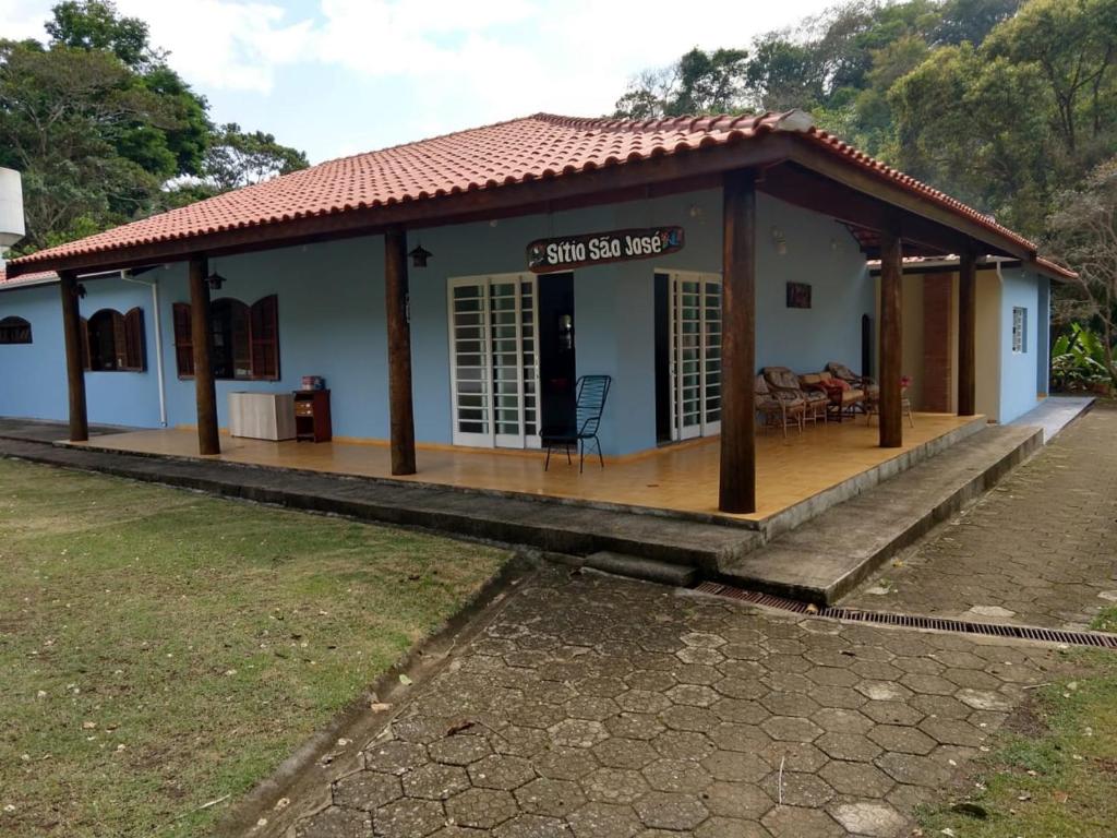  Sítio em Jacareí (interior de SP)