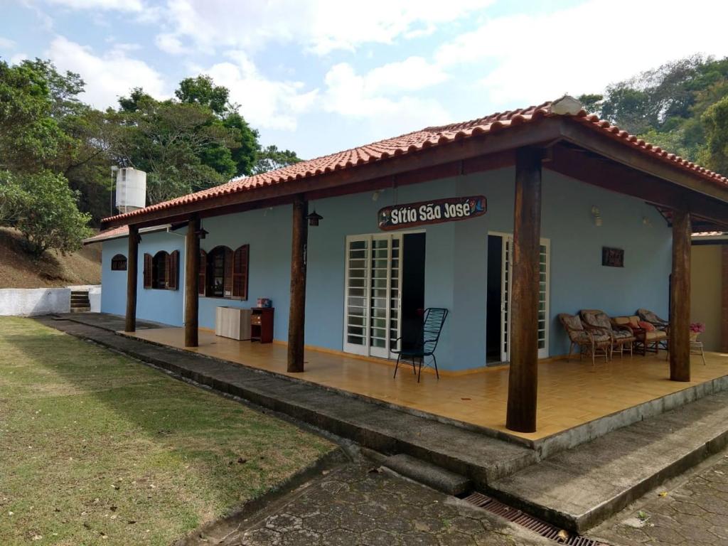  Sítio em Jacareí (interior de SP)